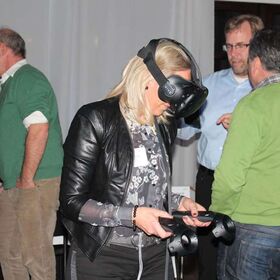 Margit with  VR Glasses