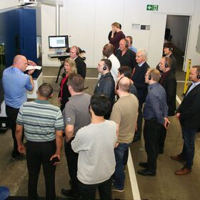 Machine presentation